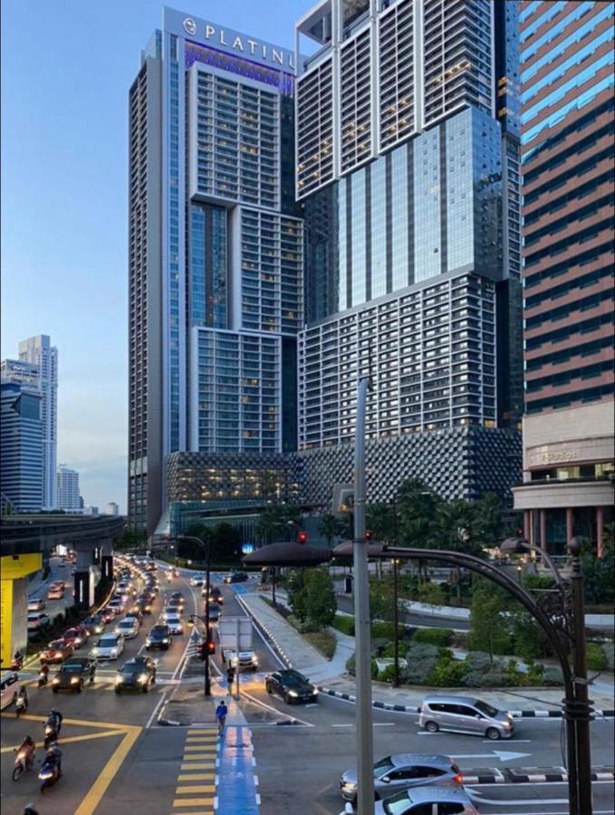 Faced Suites Platinum Klcc كوالالمبور المظهر الخارجي الصورة