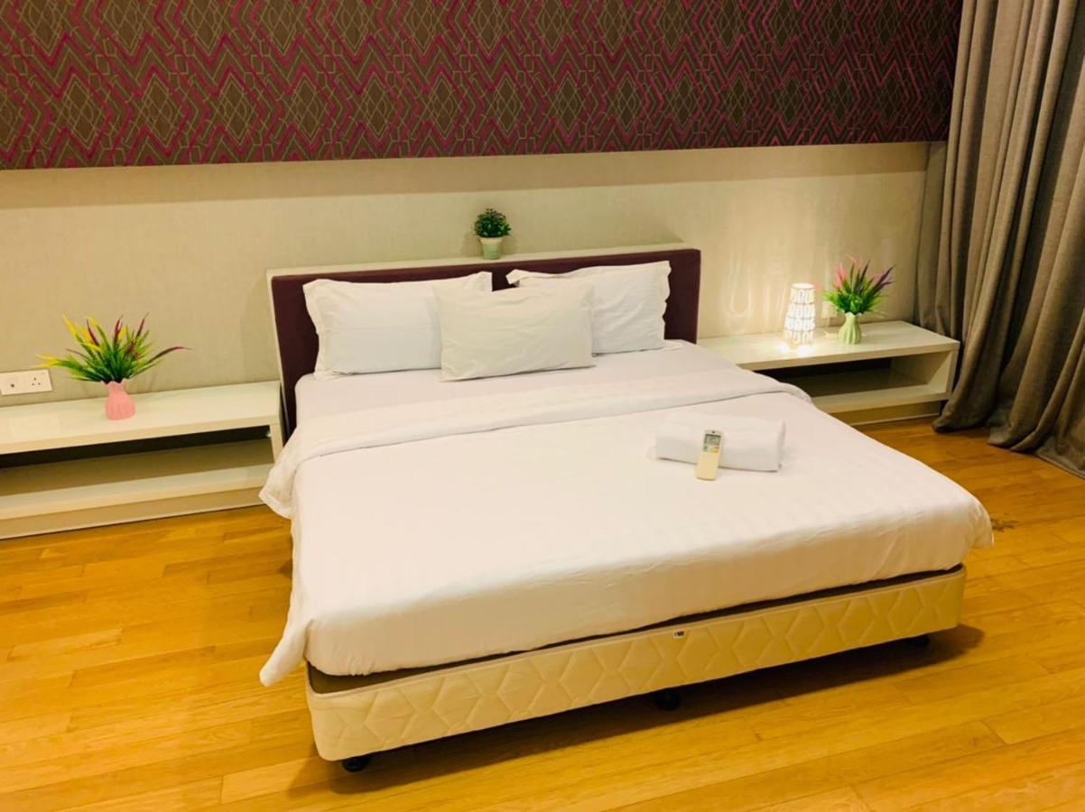 Faced Suites Platinum Klcc كوالالمبور المظهر الخارجي الصورة