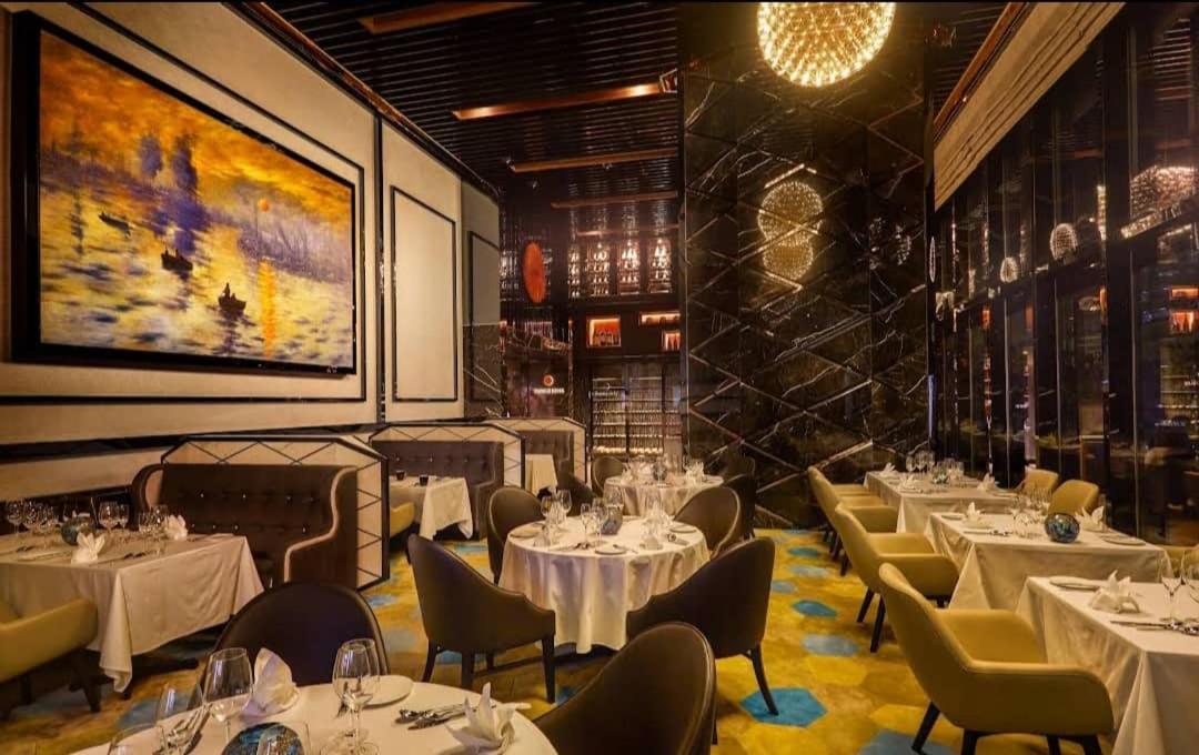 Faced Suites Platinum Klcc كوالالمبور المظهر الخارجي الصورة