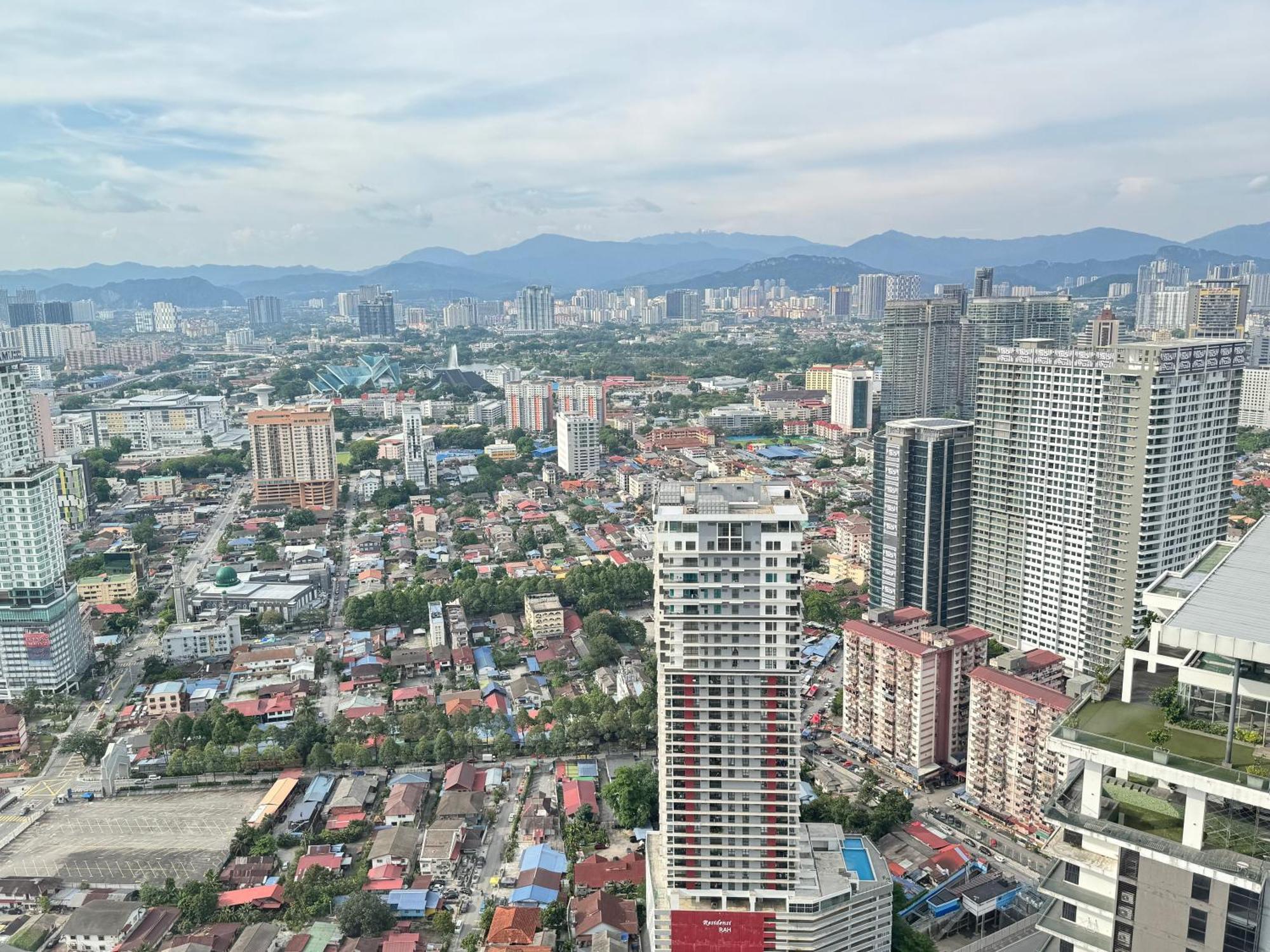 Faced Suites Platinum Klcc كوالالمبور المظهر الخارجي الصورة